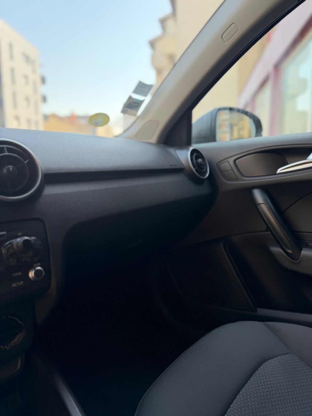 A1 SPORTBACK 1.4 TDI 90 AMBITION 2015 occasion 69150 D&eacute;cines-Charpieu