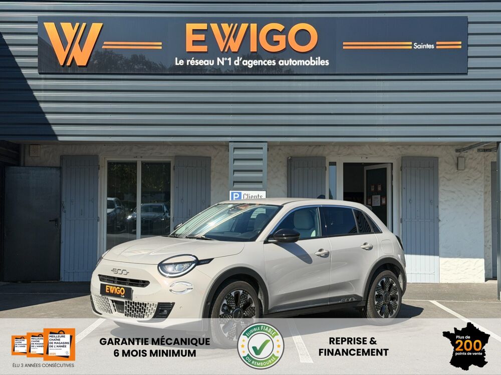 Fiat 600 ELECTRIC 155ch 54KWH LA-PRIMA BVA / SOH 95% / CARPLAY / SIEG 2024 occasion 17100 Saintes