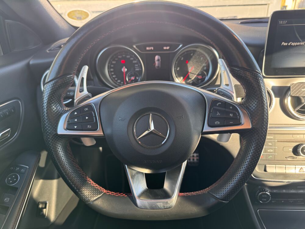 Classe CLA 2.2 220 CDI 177 CH / TOIT OUVRANT / SUIVIE MERCEDES / 2017 occasion 26000 Valence