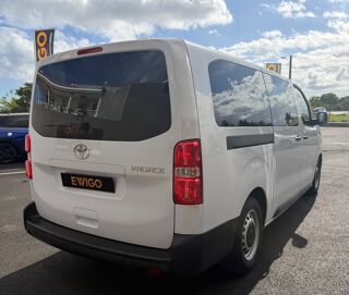 Proace city 2.0 D4D 140 LONG L3 DYNAMIC CONNECT + 1 &Egrave;RE MAIN + GARANTIE 2025 occasion 97410 Saint-Pierre