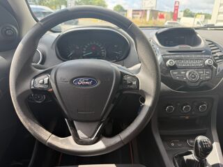 Ka 1.2 TIVCT 85ch ULTIMATE START-STOP 2018 occasion 17100 Saintes