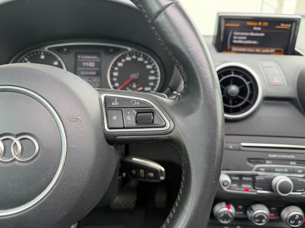 A1 1.6 TDI 116ch Business line 5 Portes S tronic 7 BVA / Toit O 2017 occasion 64122 Urrugne