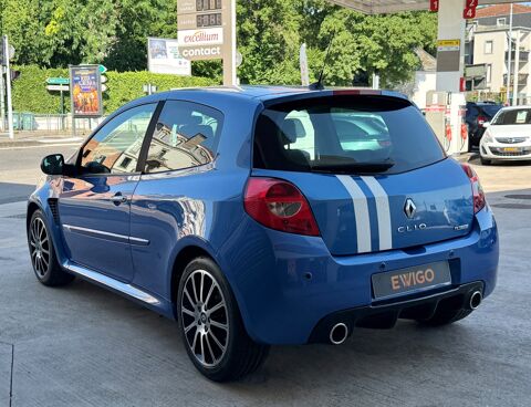 Clio III (2) 2.0 16V 203 RS GORDINI + 1ere MAIN FR + FUTUR COLLEC 2011 occasion 54000 Nancy