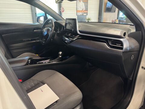 C-HR 1.8 VVT-I 122 Ch 100 FULL-HYBRID 0.85KWH- EDITION- ATTELAGE- 2020 occasion 79000 Niort
