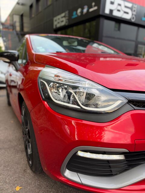 Clio 1.6 200Ch RS EDC BVA - CAM&Eacute;RA DE RECUL - PALETTES AU VOLANT 2016 occasion 76150 Saint-Jean-du-Cardonnay