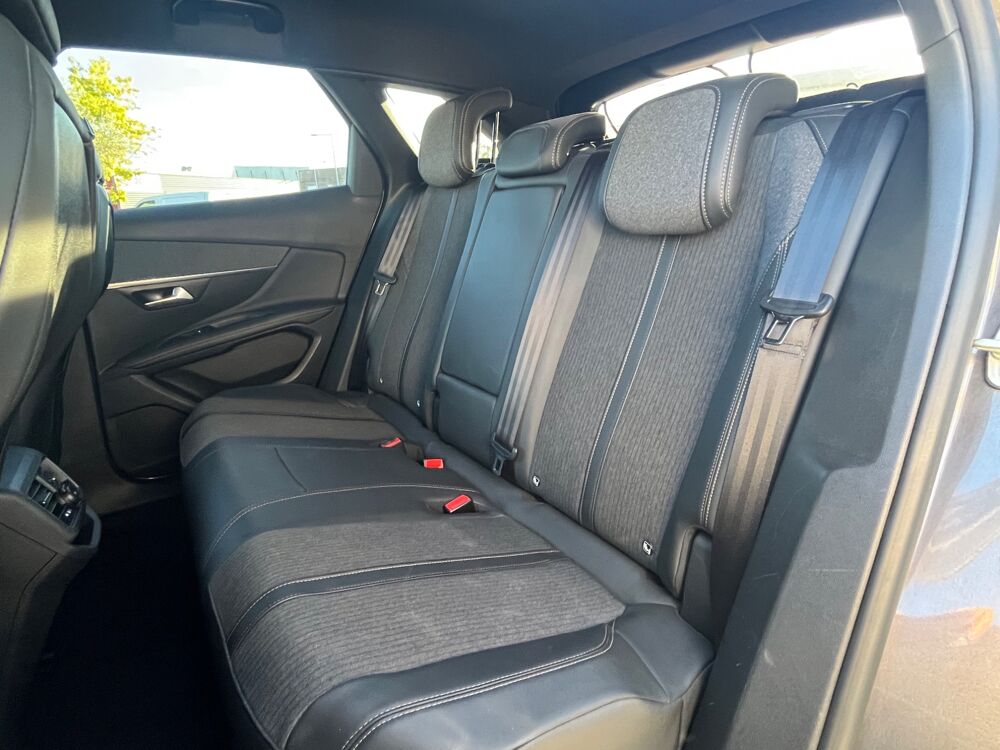 3008 1.6 225CH HYBRID GT PACK E-EAT 8 / CAR PLAY / SUIVI PEUGEOT 2020 occasion 47000 Agen