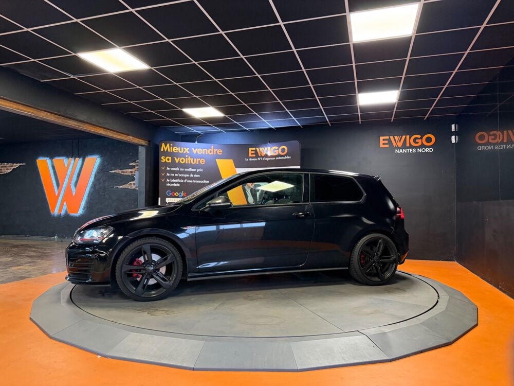 Golf 2.0 TSI 220 BLUEMOTION GTI/CARPLAY/TOIT OUVRANT/ENTRETIEN OK 2013 occasion 44300 Nantes