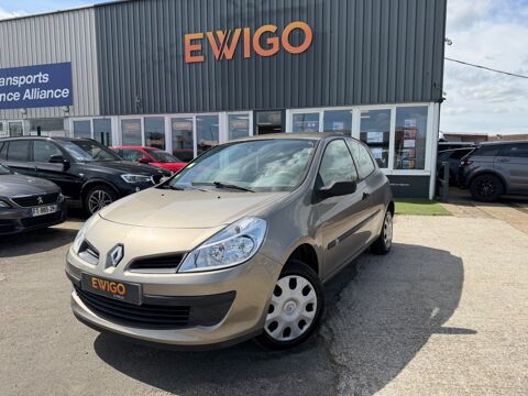 Renault clio 1.2 75CH - RADIO - FERMETURE CENTRALISAT