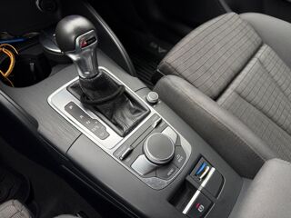 A3 SPORTBACK 1.0 TFSI 115 CH DESIGN S-TRONIC 7 2017 occasion 25000 Besan&ccedil;on