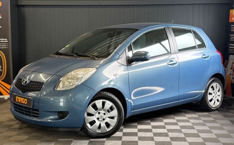 Annonce voiture Toyota Yaris 4990 €