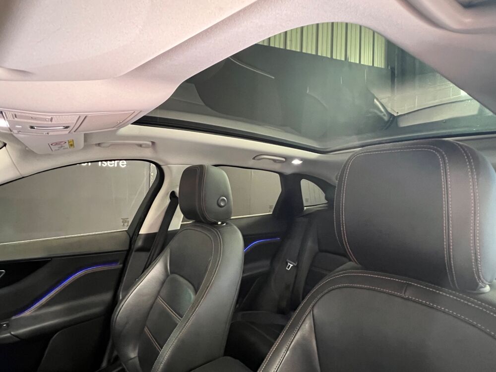 F-PACE 3.0 V6 300ch BVA BLACK LIMITED TOIT PANORAMIQUE 2017 occasion 26100 Romans-sur-Is&egrave;re