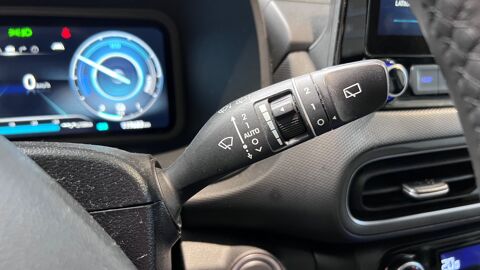 Kona CREATIVE 1.6 GDI 141cH HYBRID BVA - 1&Egrave;RE MAIN - CAM&Eacute;RA DE RE 2022 occasion 33610 Cestas