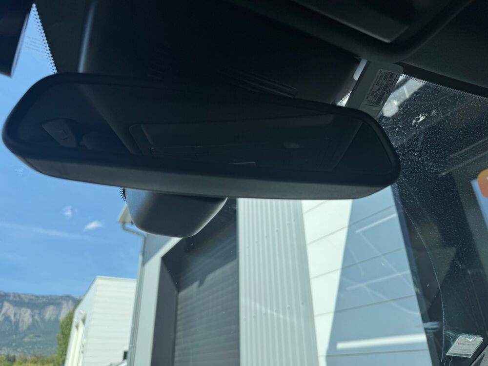 Range Rover Evoque 2.0l TD4 180ch 4WD Landmark Edition / CAMERA DE RECUL + TOIT 2018 occasion 38420 Le Versoud