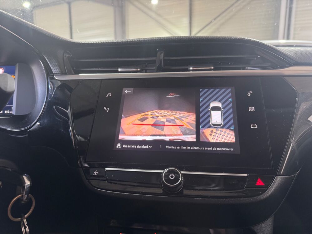 Corsa 1.2 T 100 CH ELEGANCE / CAM&Eacute;RA 360 / CARPLAY 2021 occasion 29000 Quimper