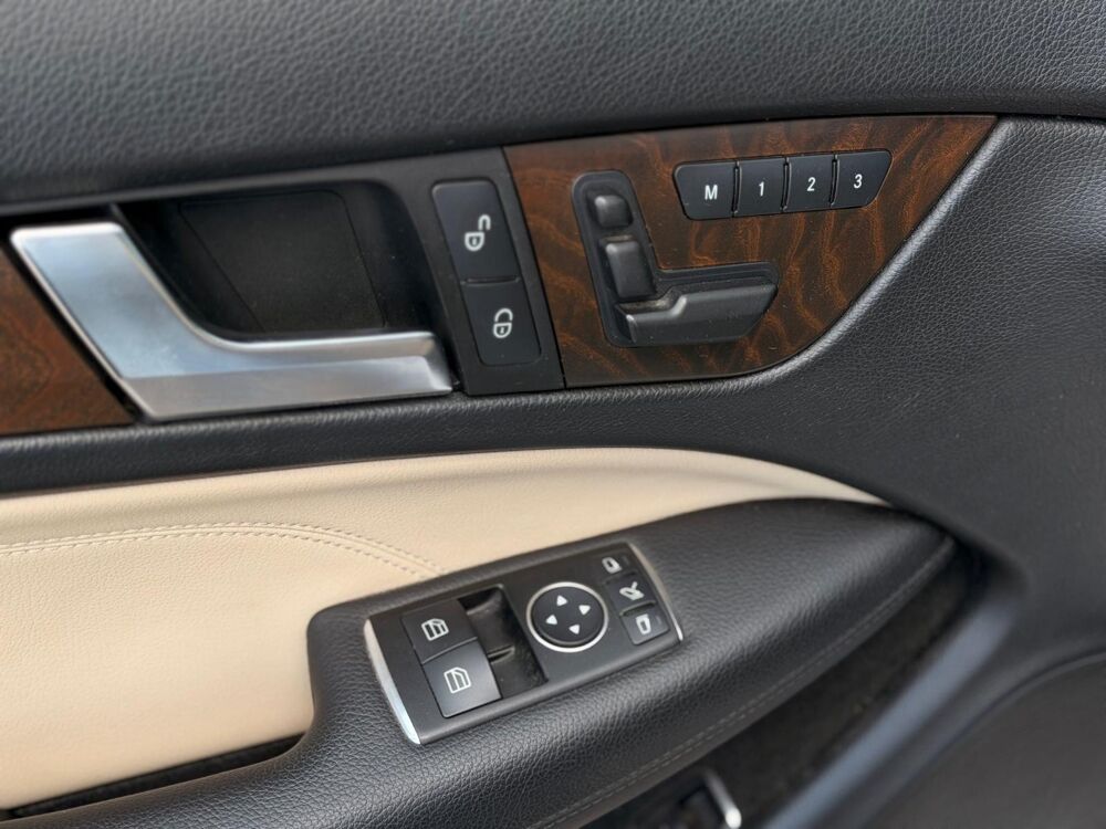 Classe C COUPE 2.2 250 CDI 205CH BLUEEFFICIENCY EXECUTIVE 7G-TRONIC B 2013 occasion 25300 Pontarlier