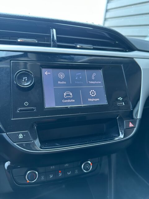 Corsa 1.2 PURETECH 75CH / BUSINESS / KIT DISTRI OK / BLUETOOTH - R 2020 occasion 44220 Cou&euml;ron