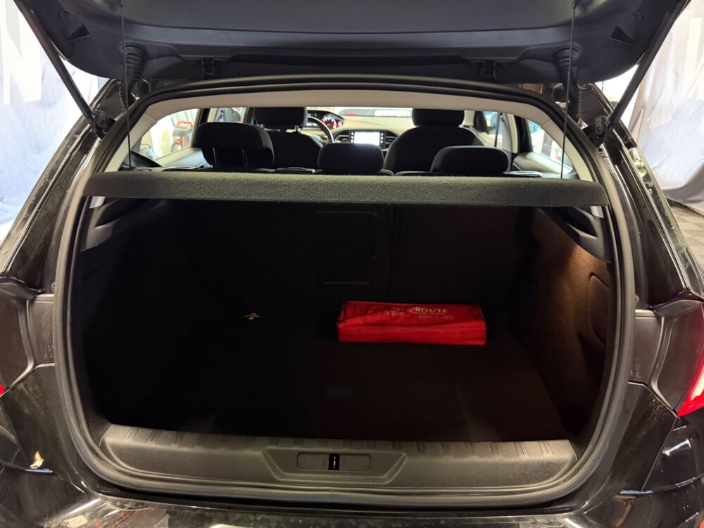308 GENERATION-II 1.5 BLUEHDI 130 Ch ACTIVE BUSINESS EAT BVA CAR 2019 occasion 24750 Tr&eacute;lissac
