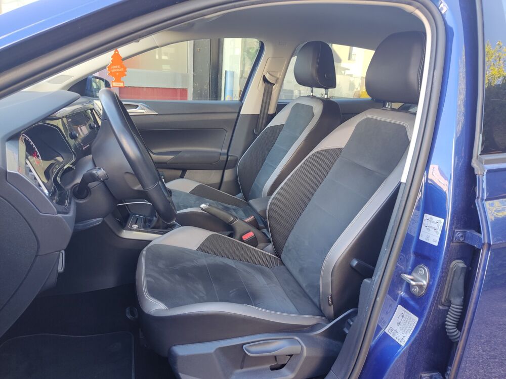 Polo 1.0 TSI 95 CARAT 2018 occasion 69150 D&eacute;cines-Charpieu
