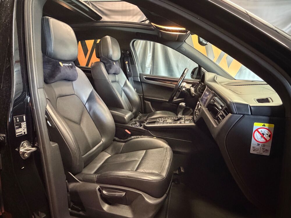 Macan 3.0 354 Ch S PDK BVA ORIGINE FRANCE / PHASE 2 / TOIT OUVRANT 2019 occasion 24750 Tr&eacute;lissac