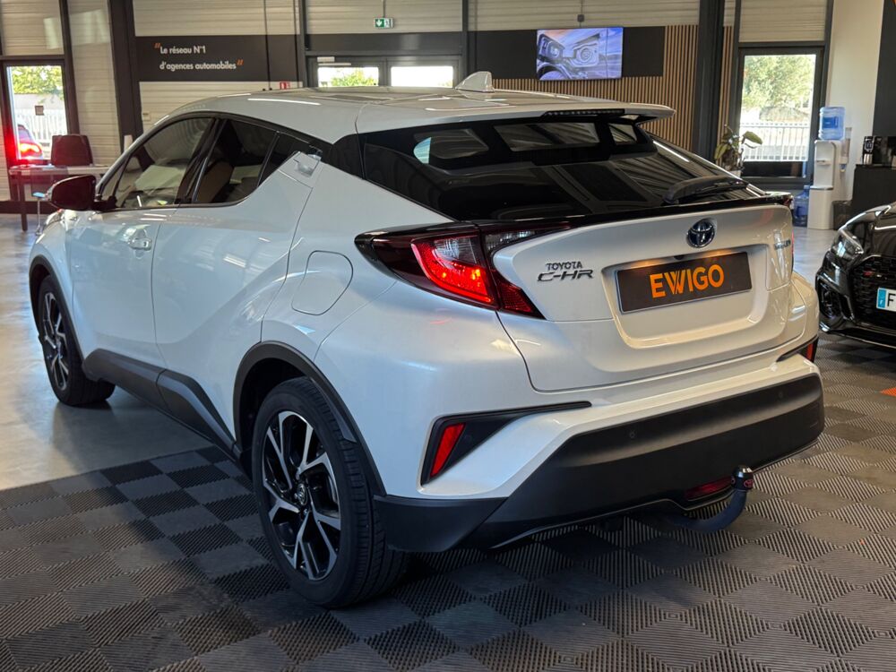 C-HR 1.8 VVT-I 122 Ch 100 FULL-HYBRID 0.85KWH- EDITION- ATTELAGE- 2020 occasion 79000 Niort