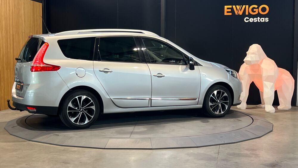 Grand scenic IV 1.2 TCE 130ch ENERGY BOSE 7 PLACES - REGULATEUR DE VITESSE  2016 occasion 33610 Cestas