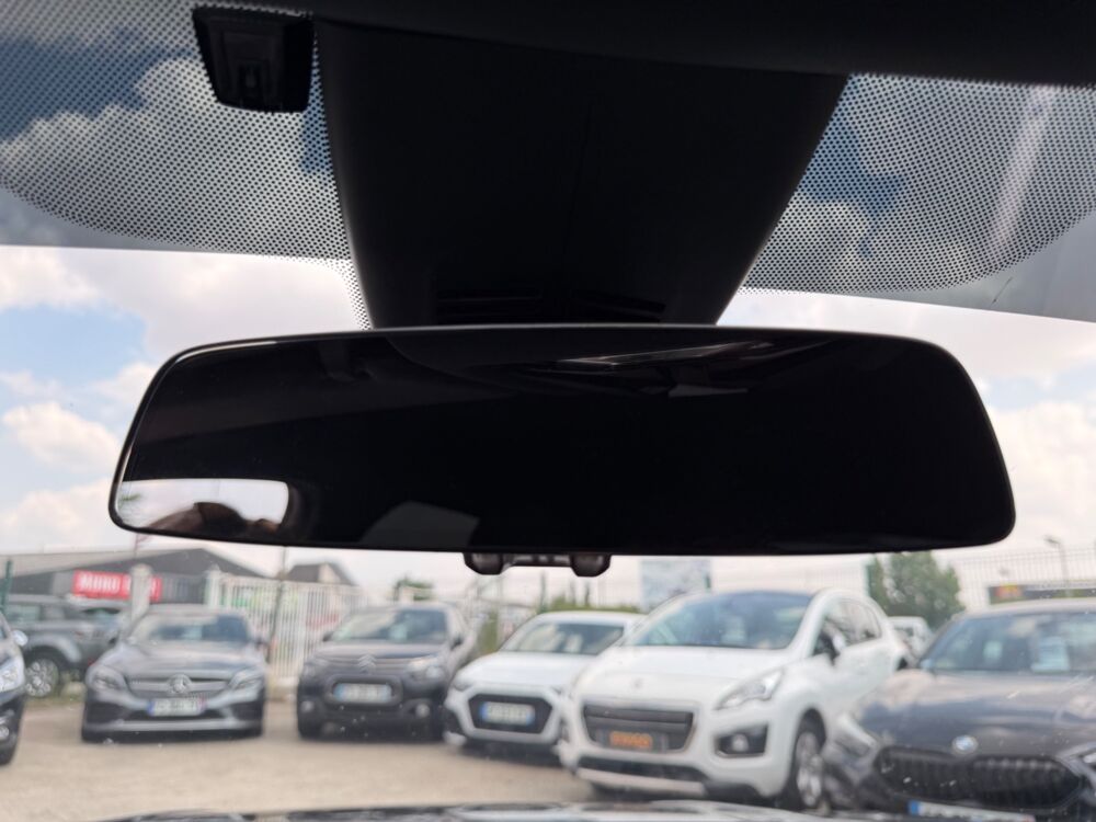 S&eacute;rie 1 118I 140Ch M SPORT BVA - CARPLAY SS FIL - LED AMBIANCE - CA 2019 occasion 27000 &Eacute;vreux