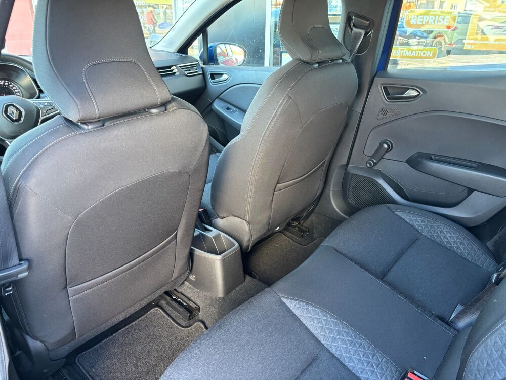 Clio V (5) 1.0 TCE 100 ch BUSINESS - 1&Egrave;RE MAIN 2019 occasion 64320 Idron