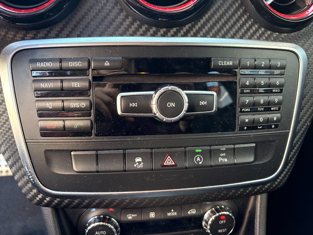 Classe A 45 AMG 2.0 360 ch 4MATIC SPEEDSHIFT-DCT 2015 occasion 64320 Idron
