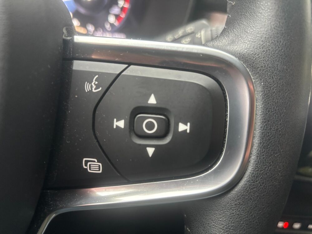 XC40 1.5 T3 155Ch 2WD - CAMERA DE RECUL - CARPLAY - HAYON ELECTRI 2019 occasion 76150 Saint-Jean-du-Cardonnay