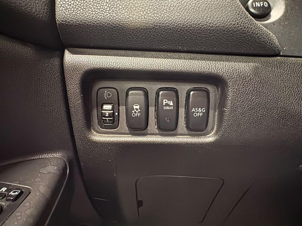 C4 Aircross 1.6 HDI 115cv CONFORT 4X4 START-STOP CAMERA RECUL FULL ENTRE 2015 occasion 26100 Romans-sur-Is&egrave;re