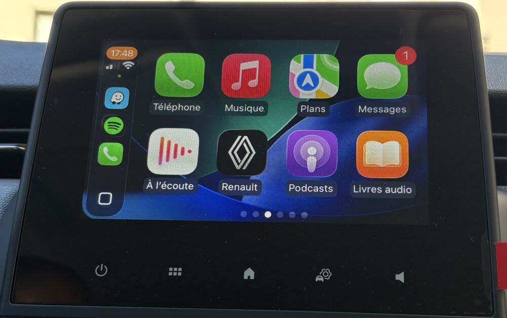 Clio 1.6 E-TECH FULL HYBRID 145 ch EVOLUTION – 1&Egrave;RE MAIN – CARPLA 2025 occasion 77700 Serris