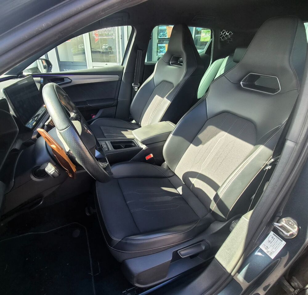 Leon 1.4 E-HYBRID 204H 150 CH HYBRID PHEV 12.8KWH V DSG BVA + CAM 2023 occasion 97410 Saint-Pierre