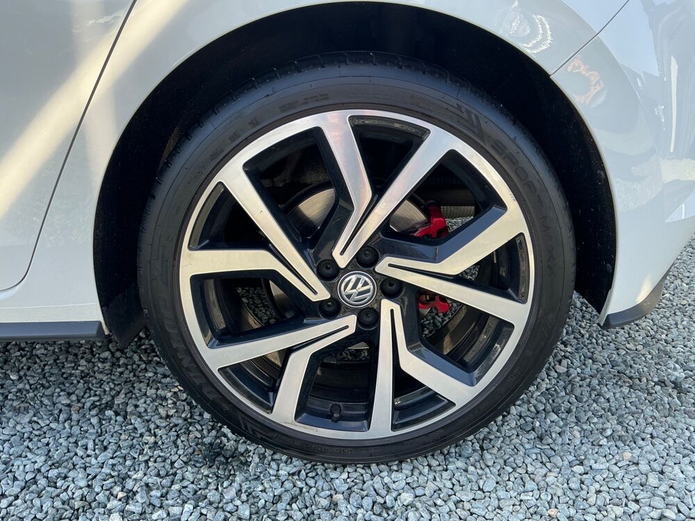 Polo 2.0 TSI 200 Ch GTI DSG BVA / VIRTUAL COCKPIT / CAMERA DE REC 2019 occasion 17000 La Rochelle