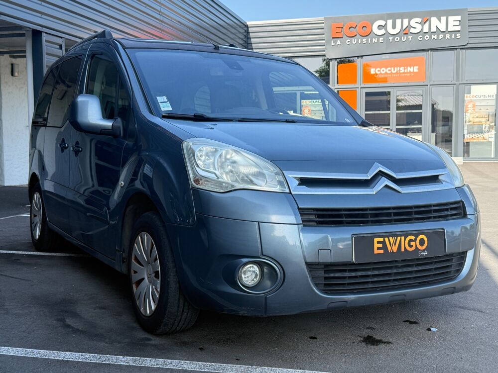 Berlingo COMBI MULTISPACE 1.6 HDI 90ch / ATTELAGE 2011 occasion 17100 Saintes