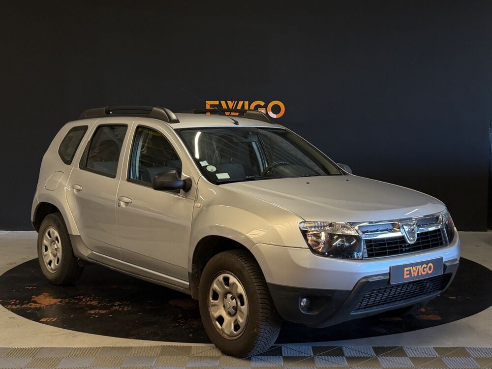 Duster 1.5 DCI 90 CH 4X4 - ATTELAGE- DISTRIBUTION OK 2013 occasion 69400 Arnas