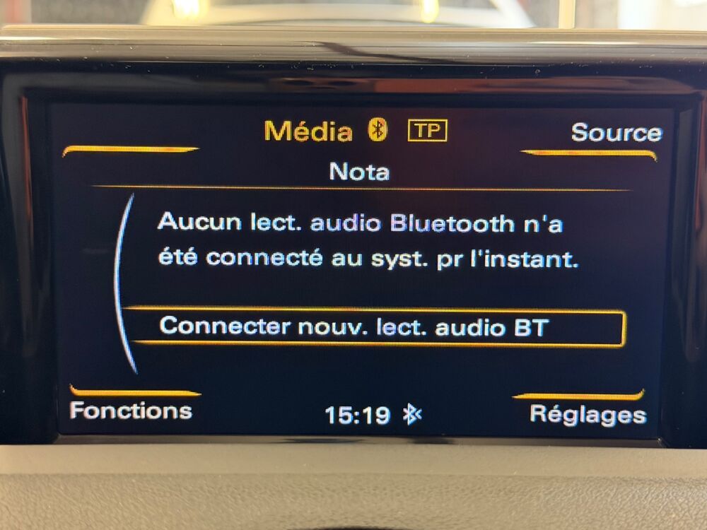 A1 SPORTBACK 1.0 TFSI 95 Ch ULTRA AMBIENTE 2016 occasion 24750 Tr&eacute;lissac