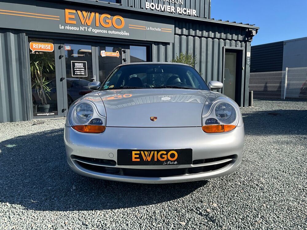 911 COUPE 996 3.4 300 CARRERA / ENTRETIENS PORSCHE / TOIT OUVRAN 1998 occasion 17000 La Rochelle