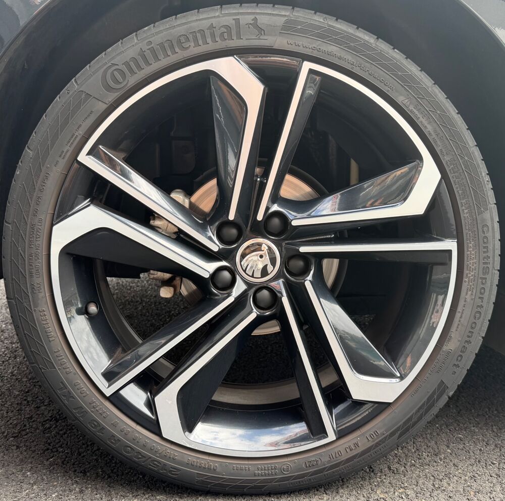 Fabia IV 1.5 TSI 150 BLACK EDITION DSG7 + CAMERA + CARPLAY + 1&Egrave;RE 2022 occasion 97410 Saint-Pierre