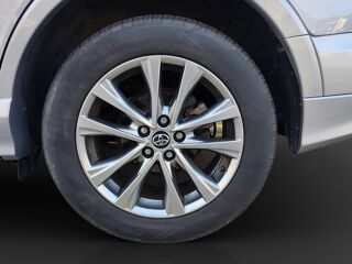 RAV 4 2.5 197cH HYBRID FULL-HYBRID SILVER EDITION 2WD CVT 2018 occasion 74600 Seynod