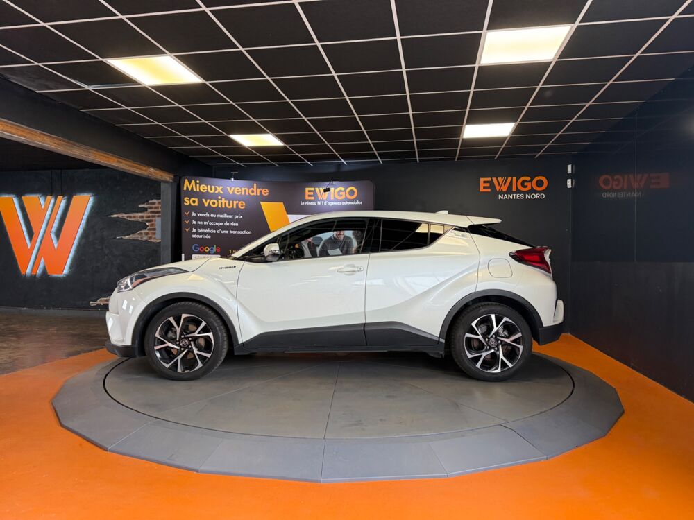 C-HR 1.8 HSD 122 H 100 FULL-HYBRID BVA // CAM&Eacute;RA DE RECUL // SI&Egrave;G 2018 occasion 44300 Nantes