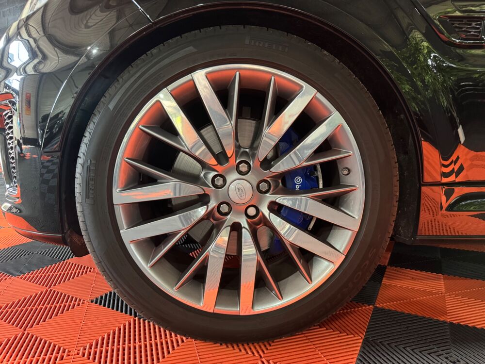 Range Rover V8 5.0 550 CH SVR / ORIGINE FRANCE / TOIT OUVRANT / MERIDIAN 2016 occasion 29000 Quimper