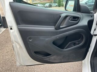 Berlingo GENERATION-II FOURGON 1.6 BLUEHDI 100ch L1 M CLUB 2018 occasion 69420 Ampuis