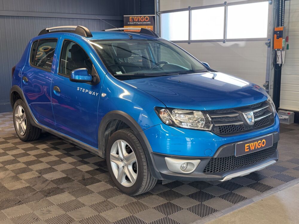 Sandero 1.5 DCI 90 Ch -STEPWAY - DISTRIBUTION OK 2015 occasion 79000 Niort