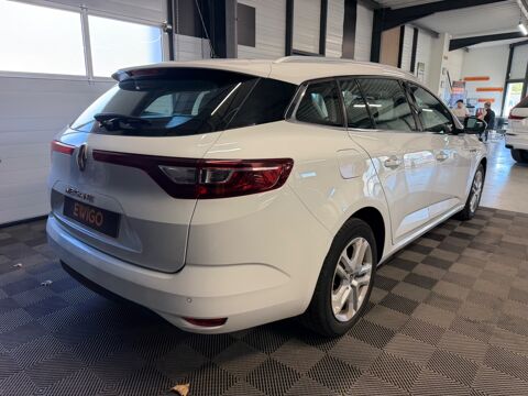 M&eacute;gane ESTATE 1.5 DCI 110 Ch BUSINESS 2018 occasion 79000 Niort