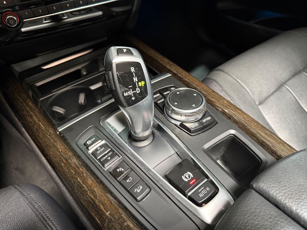 X5 3.5 I 306 CH LOUNGE PLUS XDRIVE BVA / TOIT OUVRANT / VOLANT 2016 occasion 29000 Quimper