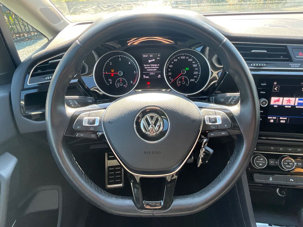Touran Places 1.6 TDI 115 BLUEMOTION ALLSTAR DSG / 7 Places / Entre 2017 occasion 17000 La Rochelle