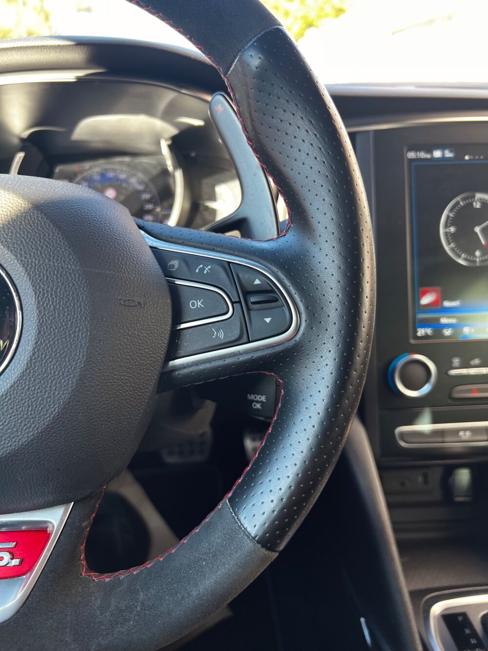 M&eacute;gane RS TROPHY 1.8L 300CV EDC BVA / RECARO / BOSE / TETE HAUTE / 2019 occasion 74600 Seynod