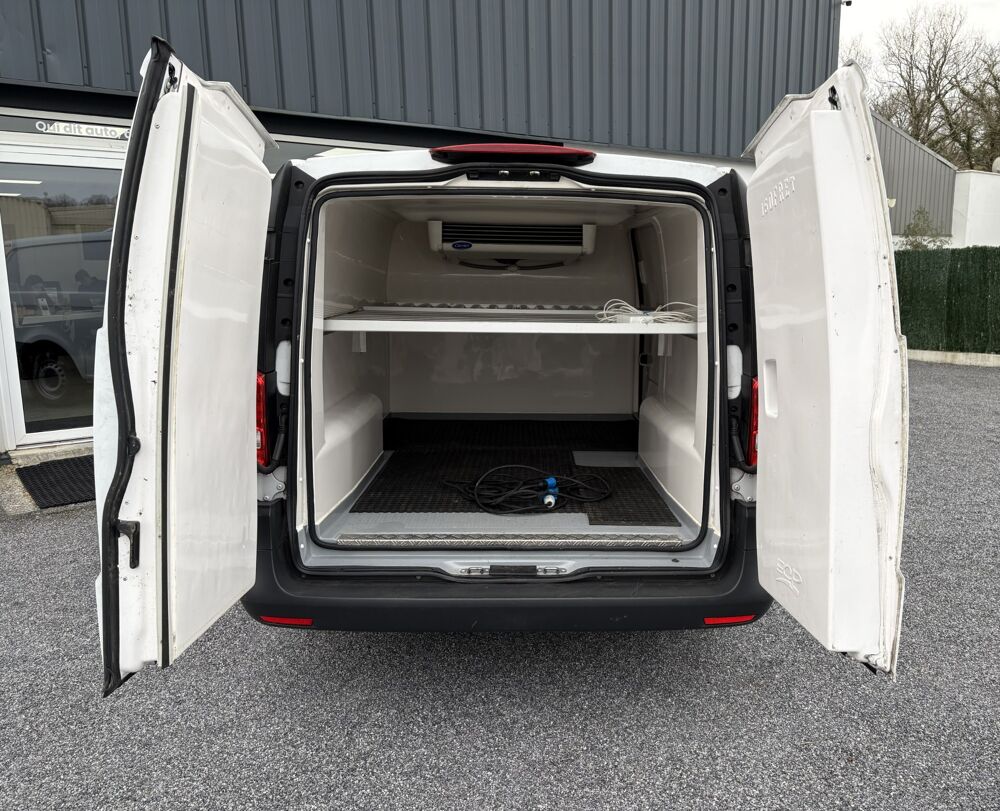 Vito FOURGON 2.0 114 CDI 135 LONG FIRST FRIGORIFIQUE 9G-TRONIC BV 2024 occasion 64122 Urrugne