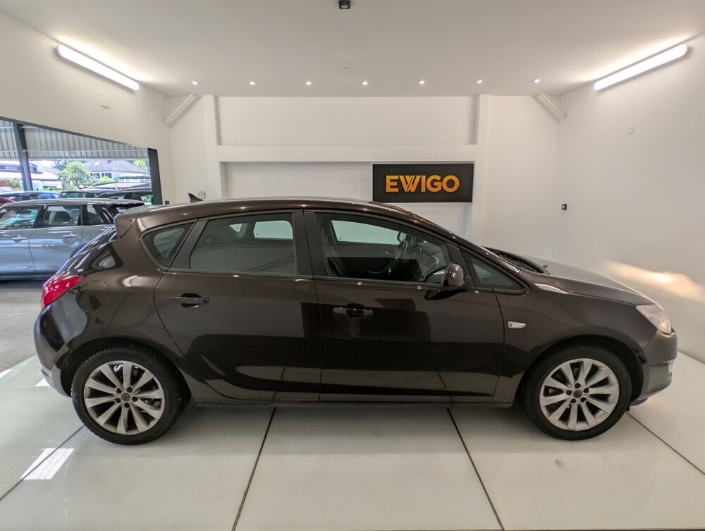Astra 1.4 T 140ch CONNECT PACK 2012 occasion 90160 Bessoncourt