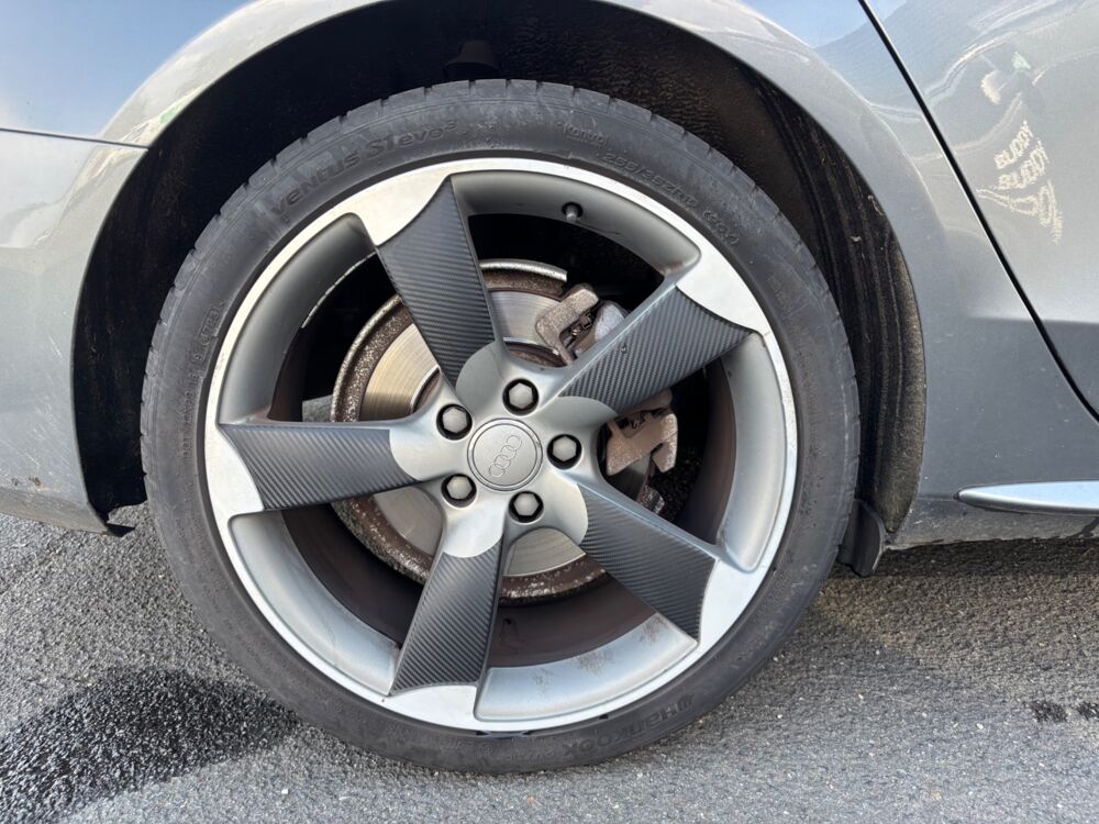 A4 AVANT 2.0 TDI 190 Ch S-line QUATTRO - Entretien Complet Audi 2014 occasion 44220 Cou&euml;ron